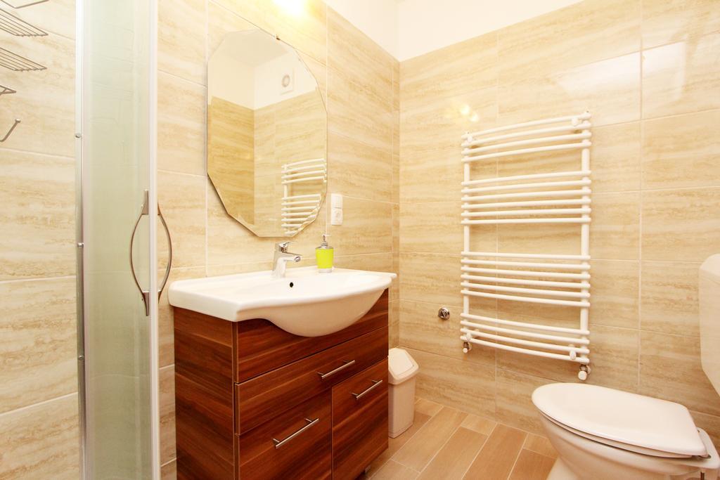 Bodo Park Apartment Hévíz Kamer foto